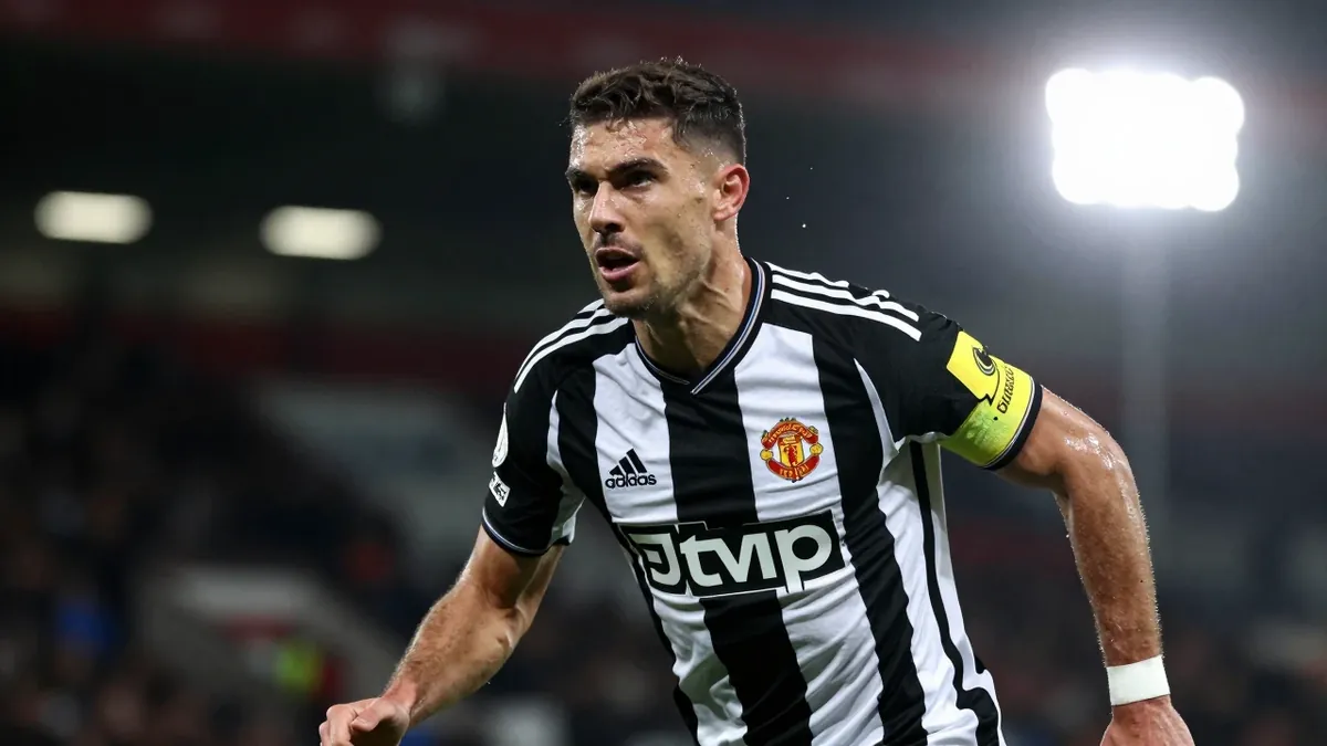 Newcastle United's Dynamic Performance Against Liverpool
